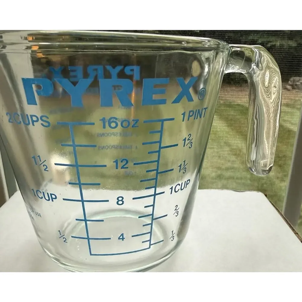 Vintage PYREX Blue Lettering 2 Cup Glass Measuring Cup 500ml USA Open Handle